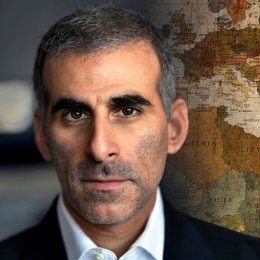 Alan Mikhail