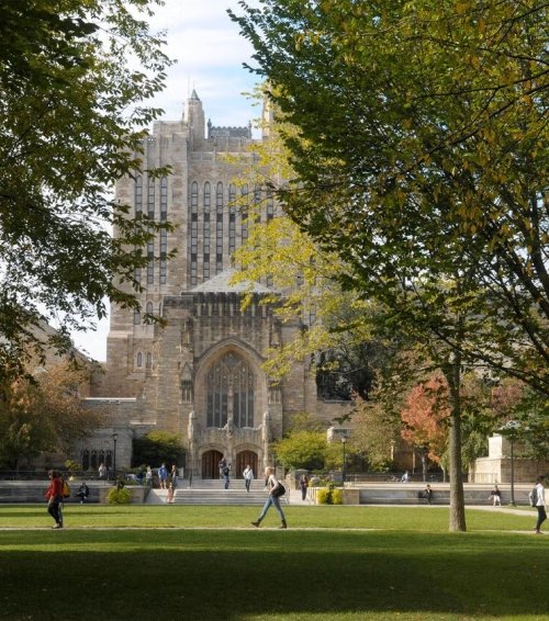 Sterling Memorial Library. Photo credit: Michael Marsland.