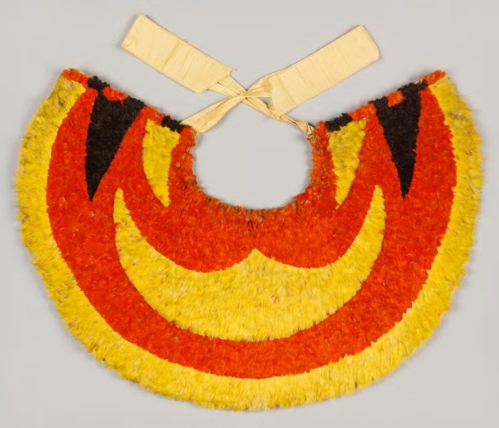 Feather Cape ('ahu 'ula), Hawaiian, before 1821 Photo courtesy of Yale University Art Gallery